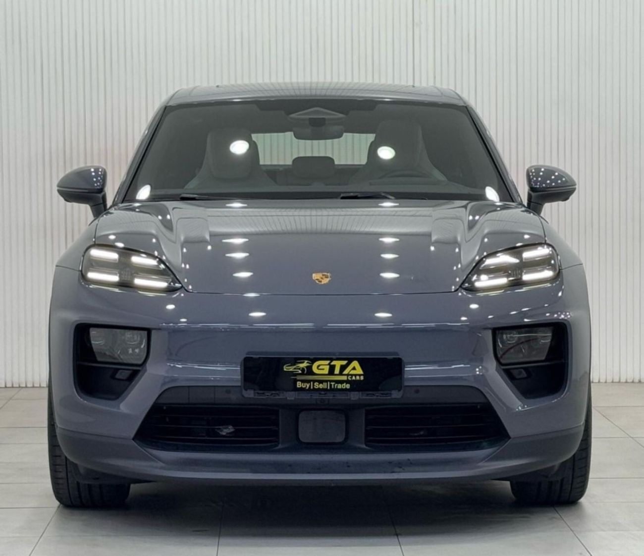 بورش ماكان Base Electric 2025 Porsche Macan EV, Feb 2027 Porsche Warranty, Sport Chrono Package, Full Options,