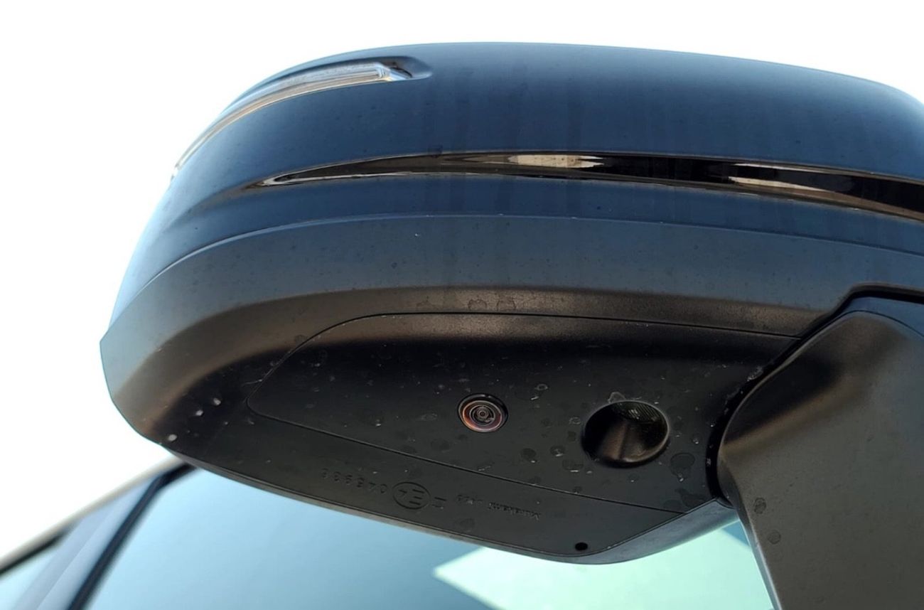 تويوتا لاند كروزر GR-S 3.3L