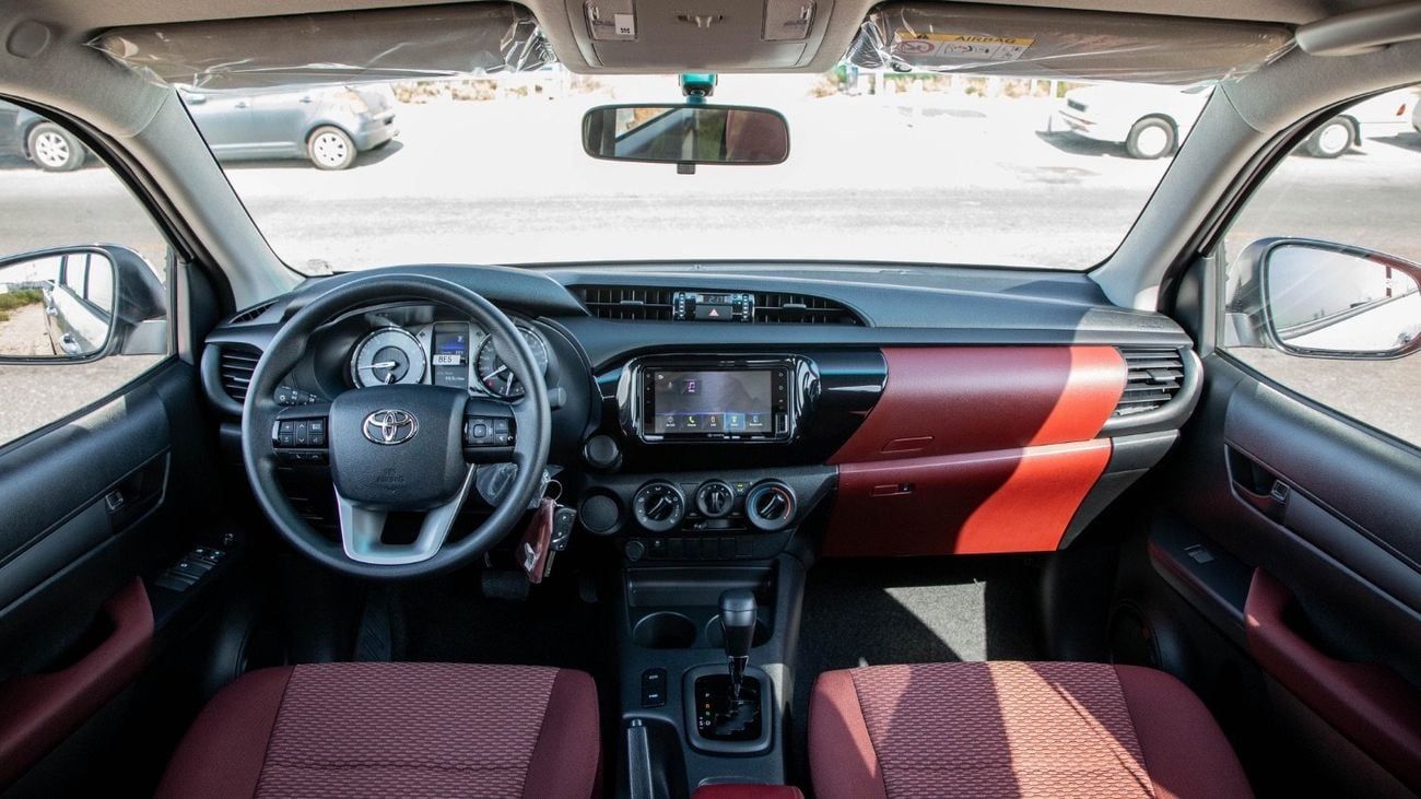 تويوتا هيلوكس GLX 2.7L Double Cab Utility RWD A/T