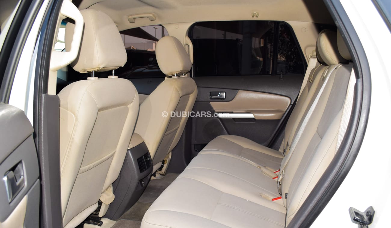 Ford Edge Imported 2013, white color inside Beige No. 2, sensors, alloy wheels and rear spoiler stabilizer, in