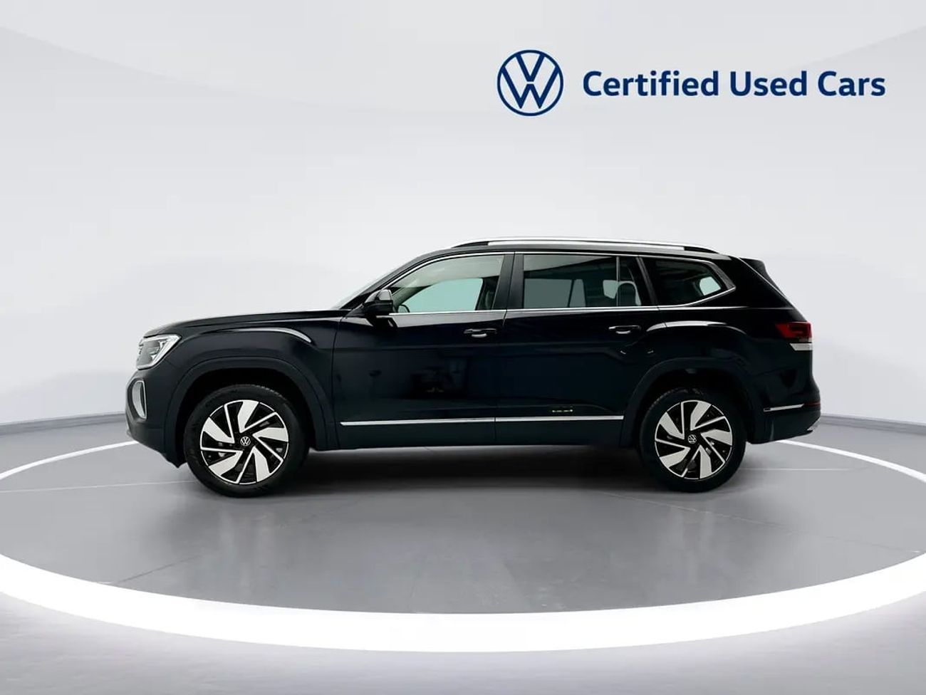 Volkswagen Teramont Comfortline 3.6L Comfortline 2.0L (Ref#43710) / 29,100 AED SAVINGS from New Car