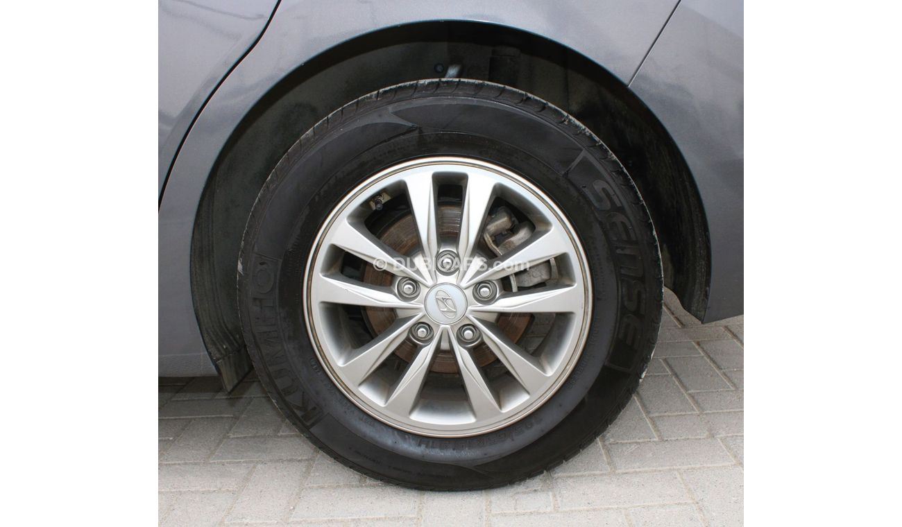 Hyundai Avante HYUNDAI AVANTE 2019 GRAY IMPORTED FROM KOREA EXCELLENT CONDITION WITHOUT  ACCIDENT