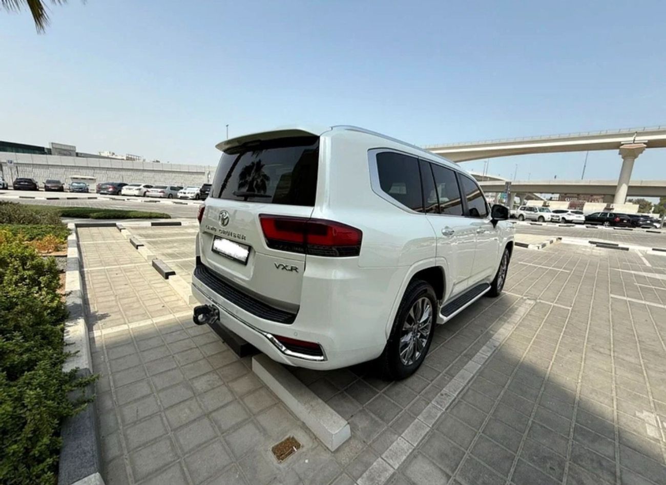 Toyota Land Cruiser Toyota Land Cruiser 2022 model VXR 3.5L twin turbo