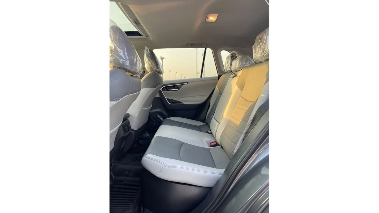 Toyota RAV4 VXR HEV 2021 TOYOTA RAV4 XLE HYBRID FULL OPTIONS IMPORTED FROM USA