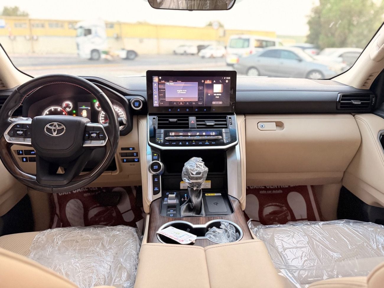 تويوتا لاند كروزر VXR GXR