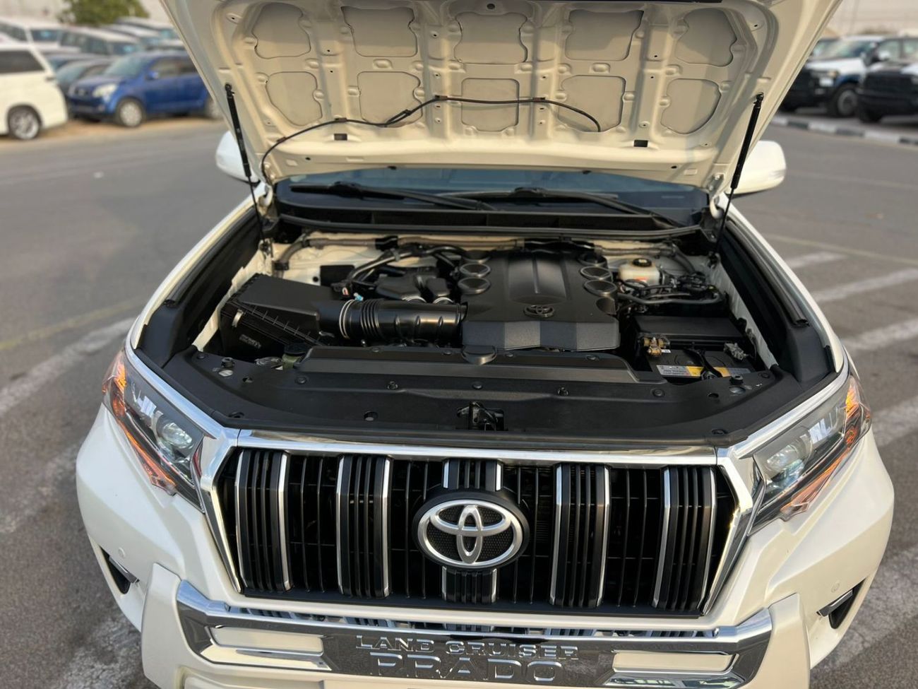 تويوتا برادو 2021 Toyota Prado TXL 4.0L V6 - AWD 4x4 Petrol - GCC-Electric Seat - Rear CAM & Sensors - Cool Box -