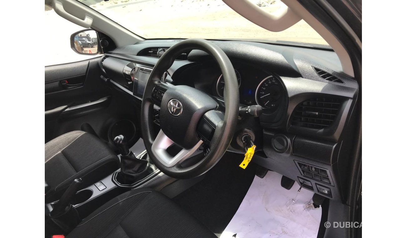 Toyota Hilux Pick Up Diesel 2.8 L 2 Wheel Drive Color Black Year 2015