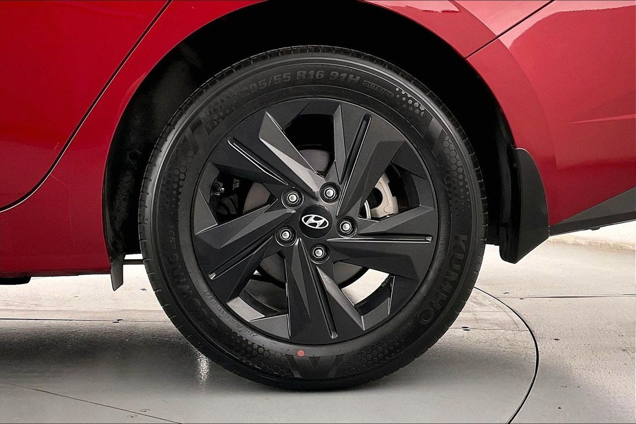 Hyundai Elantra Smart | 1 year free warranty | 0 down payment | 7 day return policy