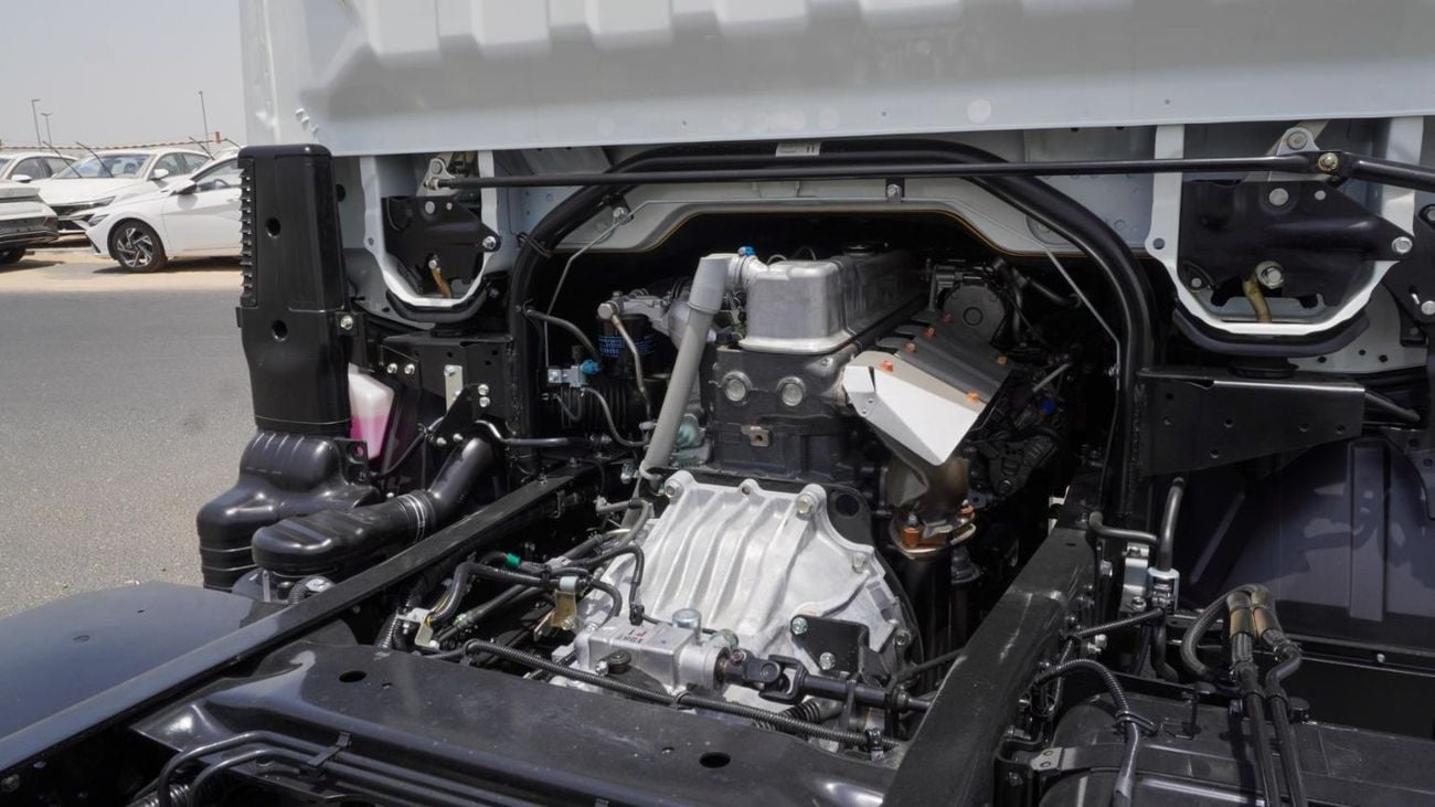 ميتسوبيشي كانتر فان Brand New Mitsubishi Fuso Canter 2026 4.2L 2WD Diesel |White/Black |CANTERCHASSIS-100-4.2-25 |FOR EX