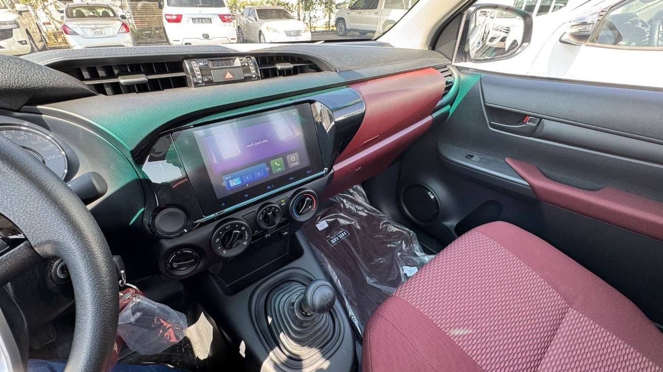 تويوتا هيلوكس هايلكس كابينة واحدة 2.7 لتر بنزين M/T 2024 أبيض