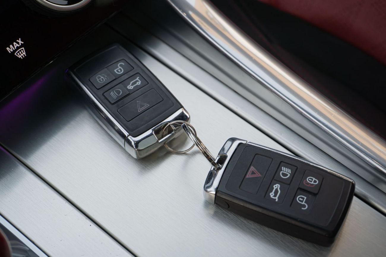 Land Rover Range Rover Sport SVR 5.0L (575 HP) 4WD