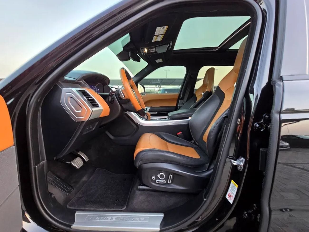 Land Rover Range Rover Sport SVR - American Specs