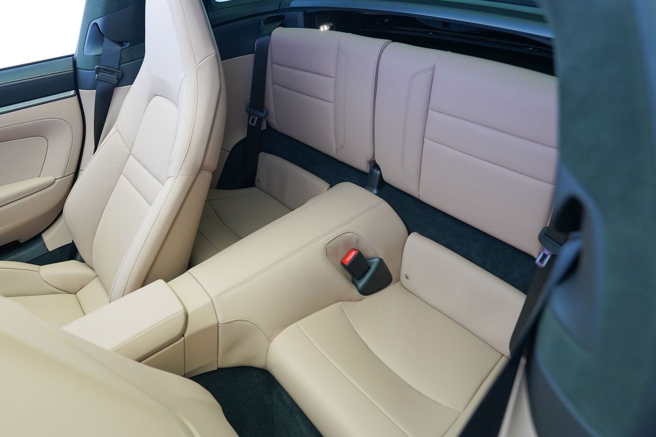 بورش 911 Targa 4 3.0L (385 HP) Targa