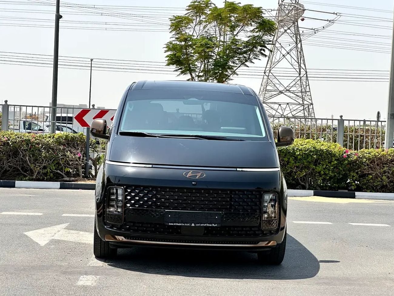هيونداي ستاريا Premium | GCC Specs under warranty +Service contract