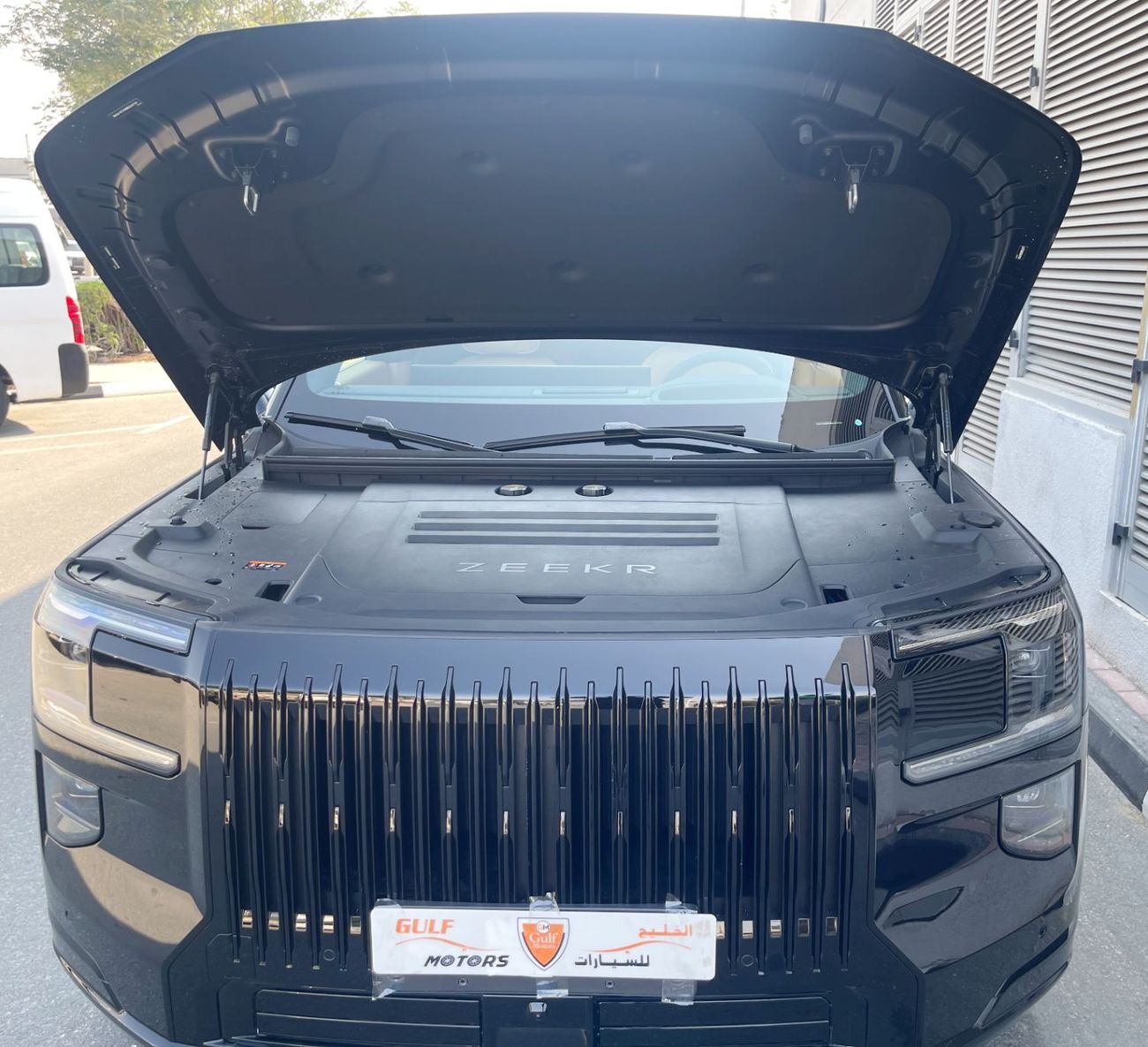 زيكر 9X 2.0L Plug-in Hybrid--BIG BETTERY-1,380 HP  Ultra Edition