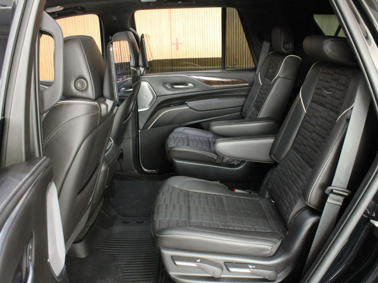 كاديلاك إسكالاد Sport Platinum 6.2L 4WD