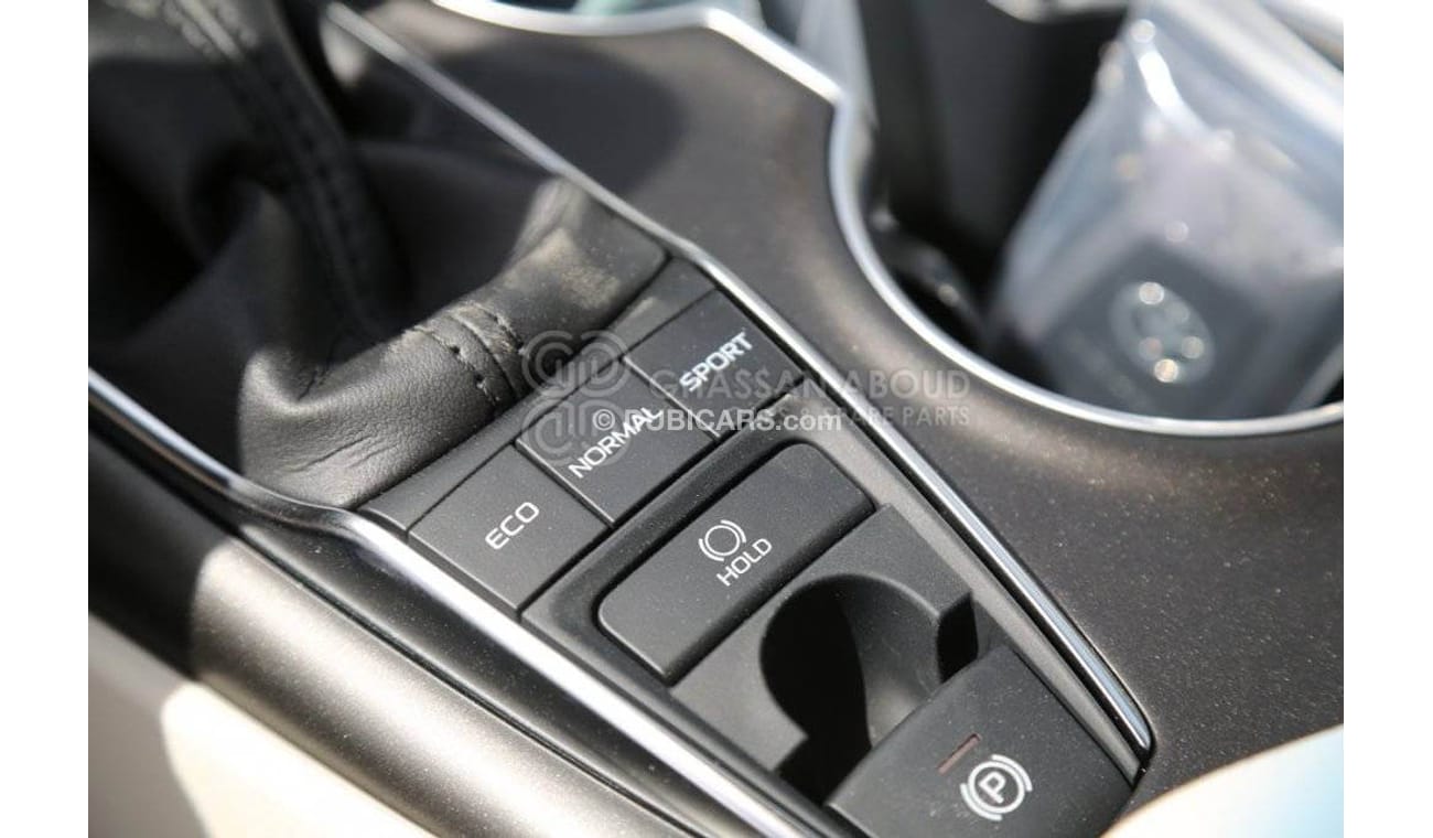 Toyota Camry 6-CYLINDER, 3.5L PETROL AT Limited Edition MY23 3.5L Petrol