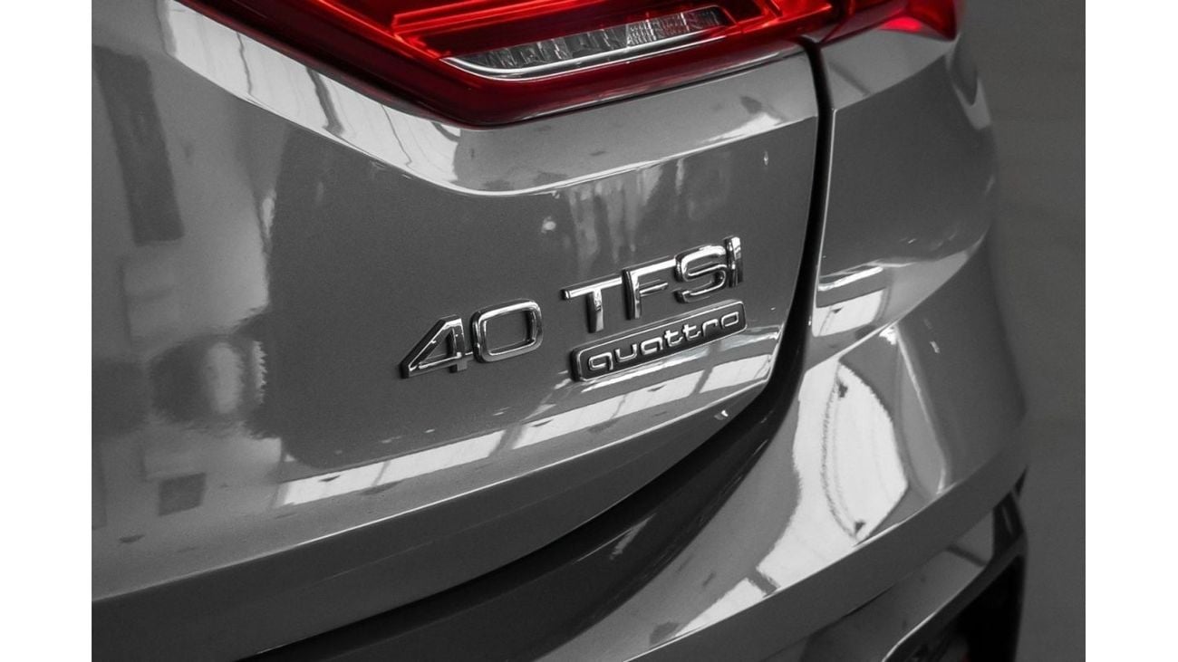 أودي Q3 2024 Audi Q3 40TSFI / 5 Year Audi Warranty & Service Contract