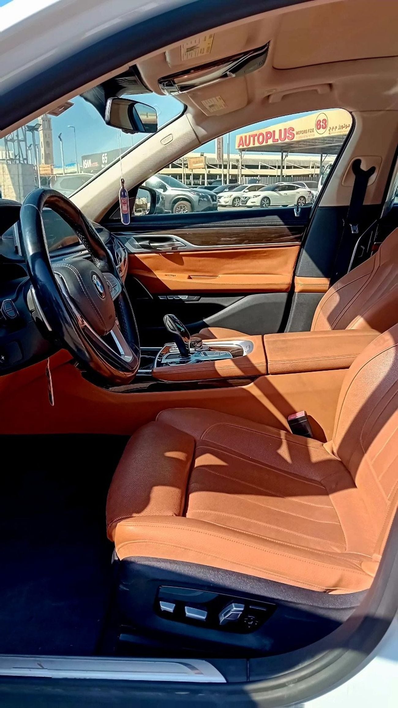 BMW 740i 
