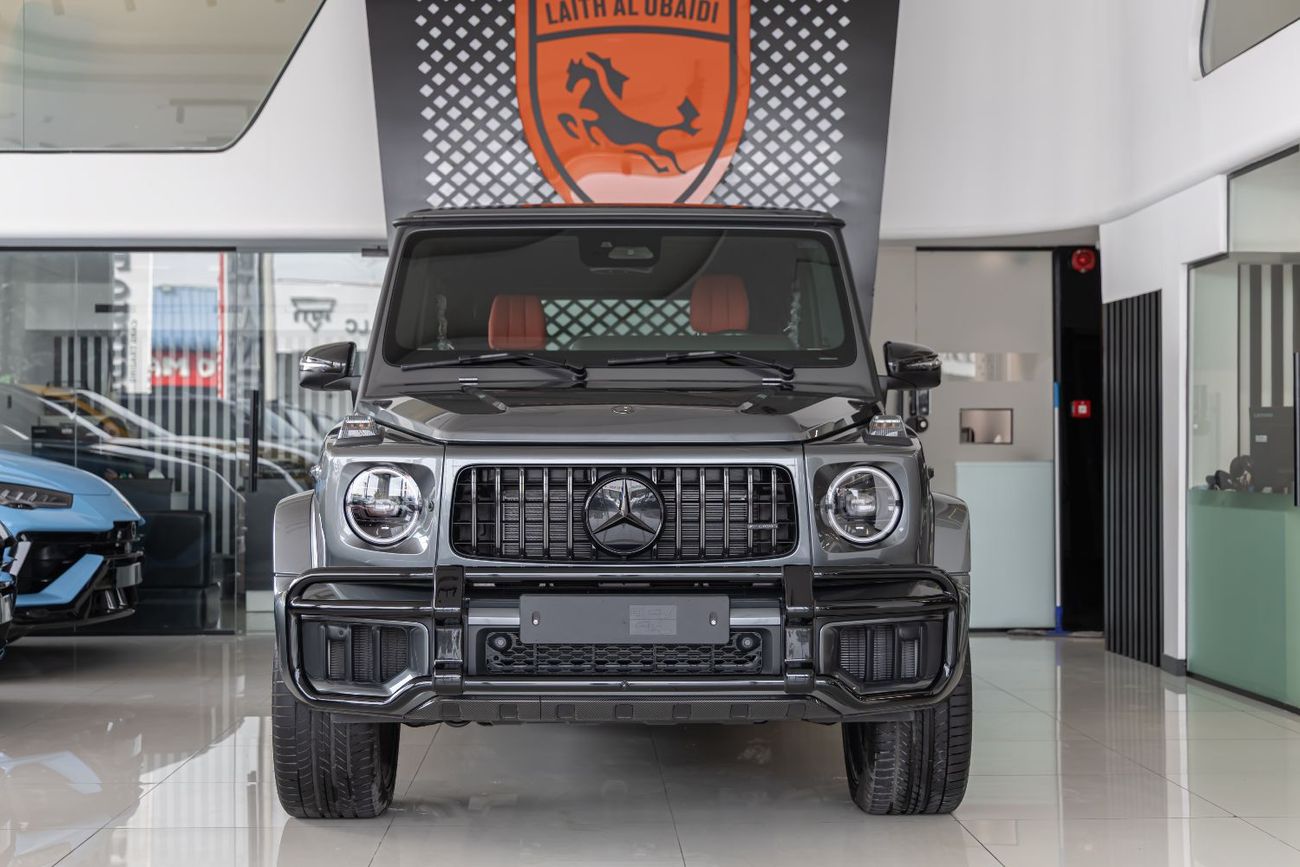 Mercedes-Benz G 63 AMG Double Night Pack|Fully Loaded|2026 Fully Cardbon Fiber |Gargash Auto Warranty PERFOMANCE PACKAGE