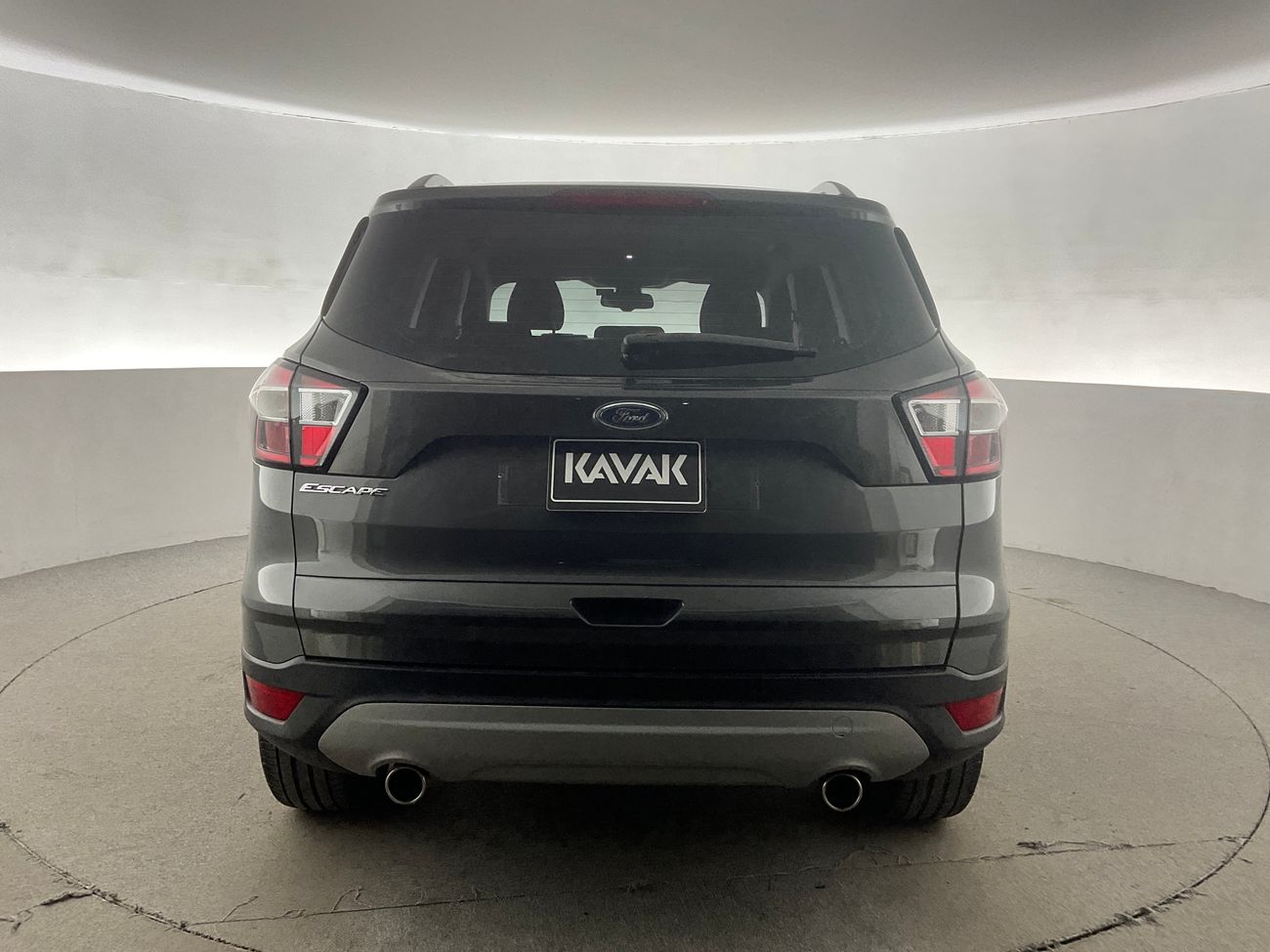 فورد إيسكاب SE | National Day Celebration | شامل الضمان | 0 ﺪﻔﻋﺓ ﺃﻮﻟﻯ