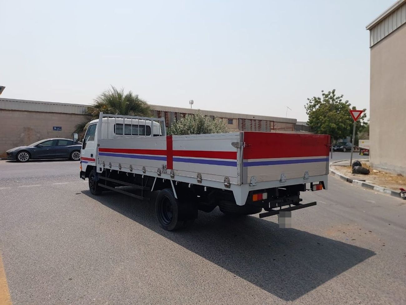 Mitsubishi Canter