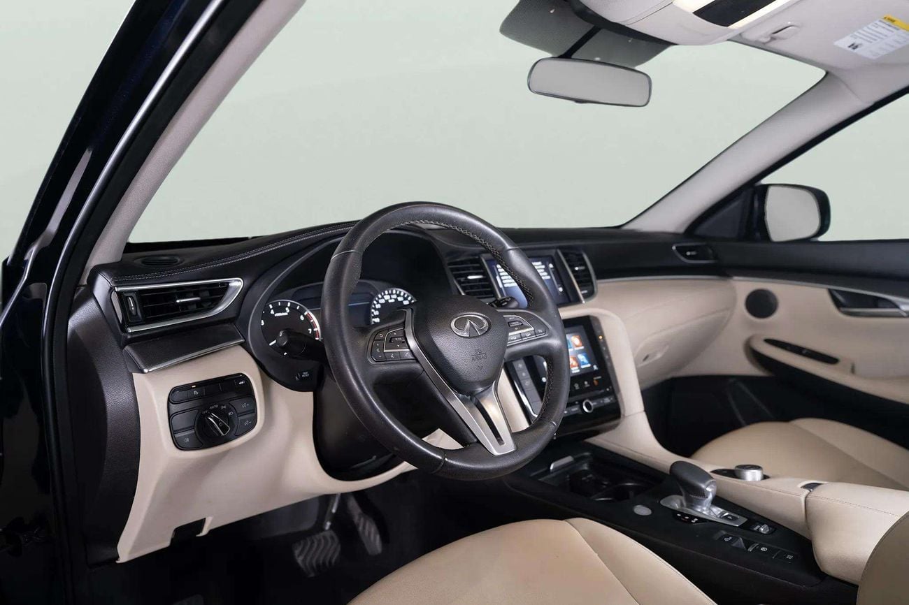 Infiniti QX50 LUXE 2.0