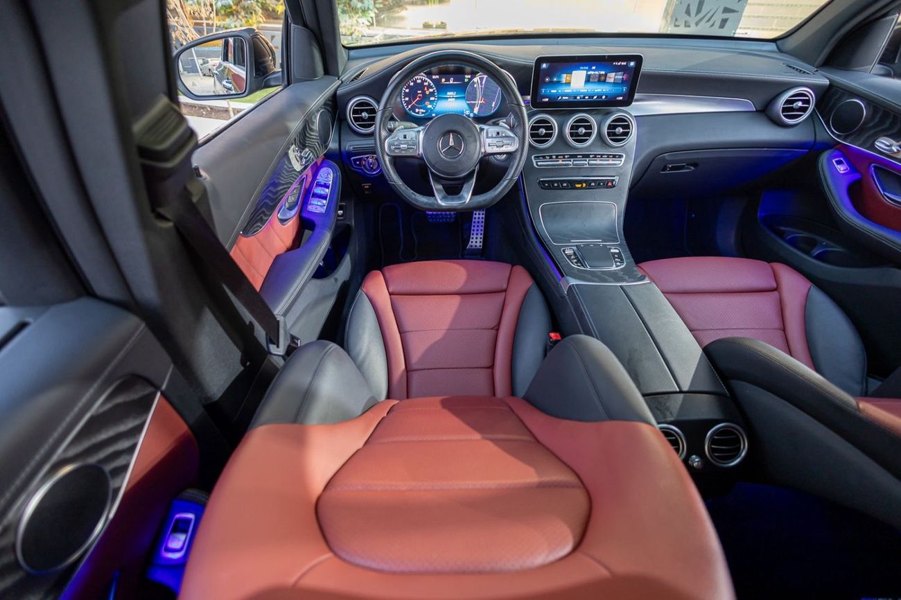 مرسيدس بنز GLC 200 GLC200 Mercedes-Benz GLC 200 2023 GCC under Warranty with Flexible Down-Payment.