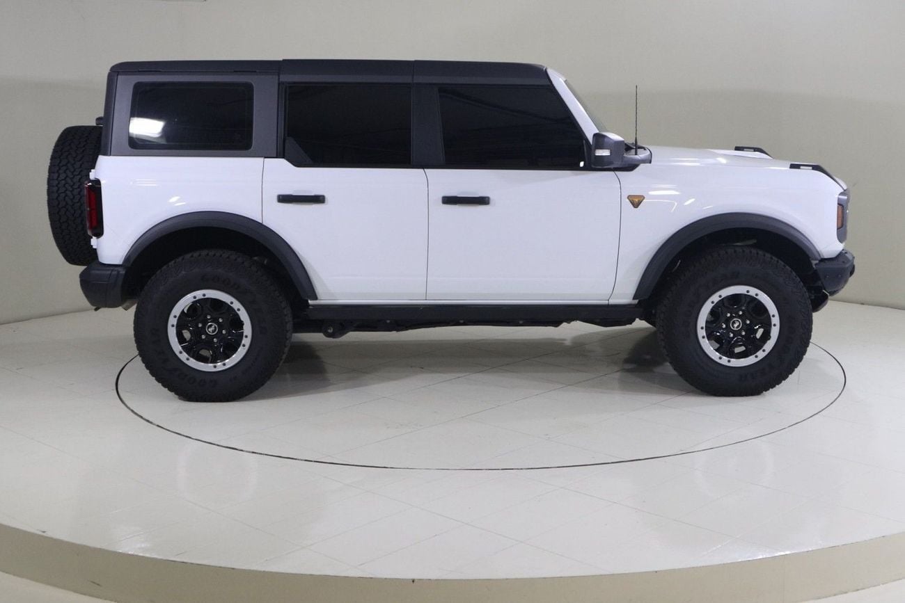 فورد برونكو BADLANDS /B4D4725 /AL TAYER MOTORS/AL QOUZ SHOWROOM
