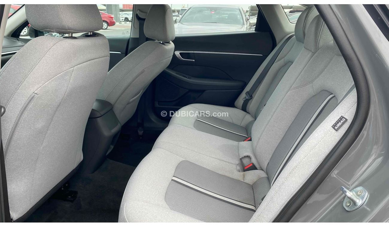 Hyundai Sonata SE With Radar