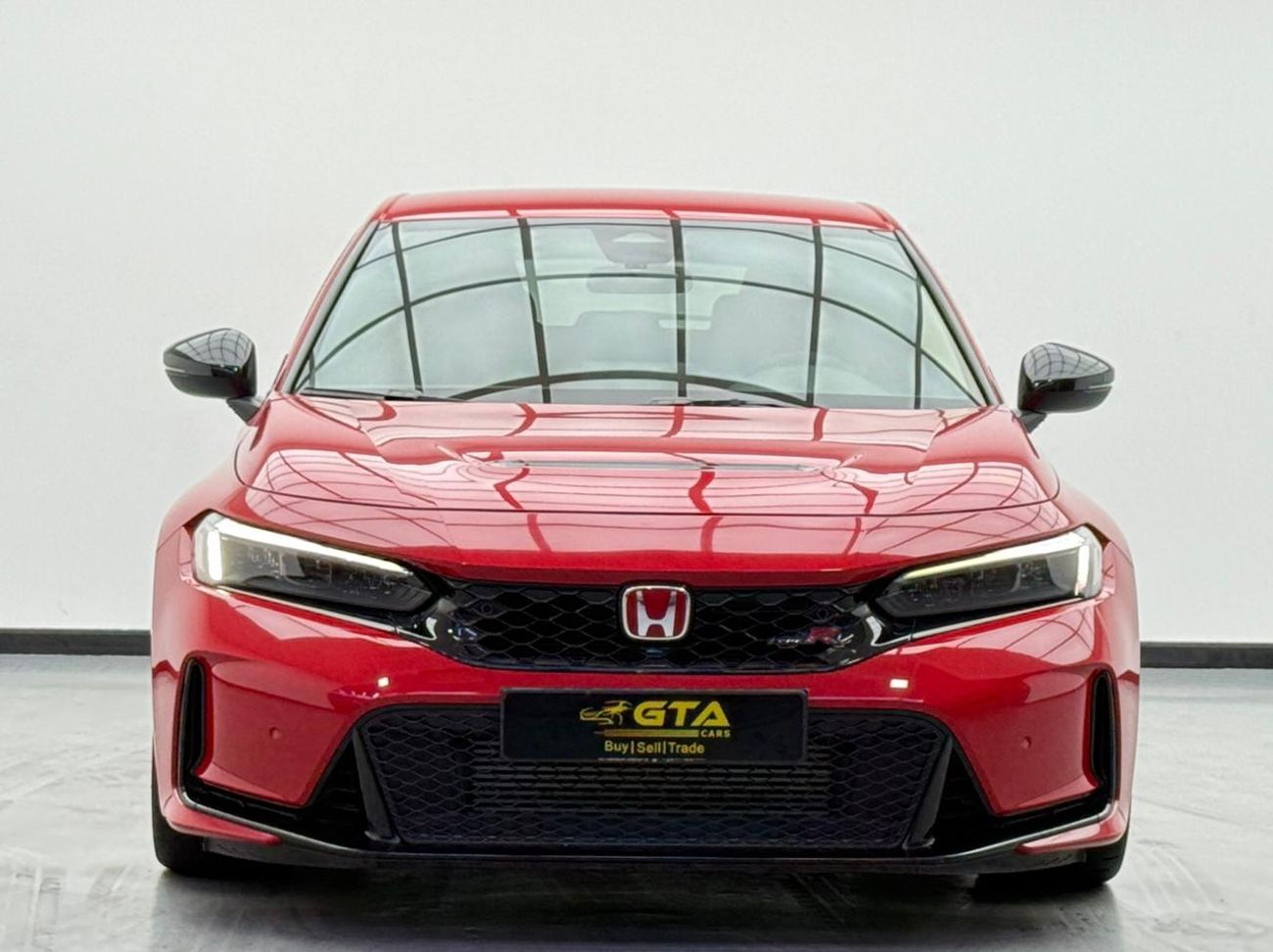 هوندا سيفيك تايب آر 2.0L MT 2023 Honda Civic Type R ,Honda Warranty+Service Contract ,Full Honda Service history ,GCC