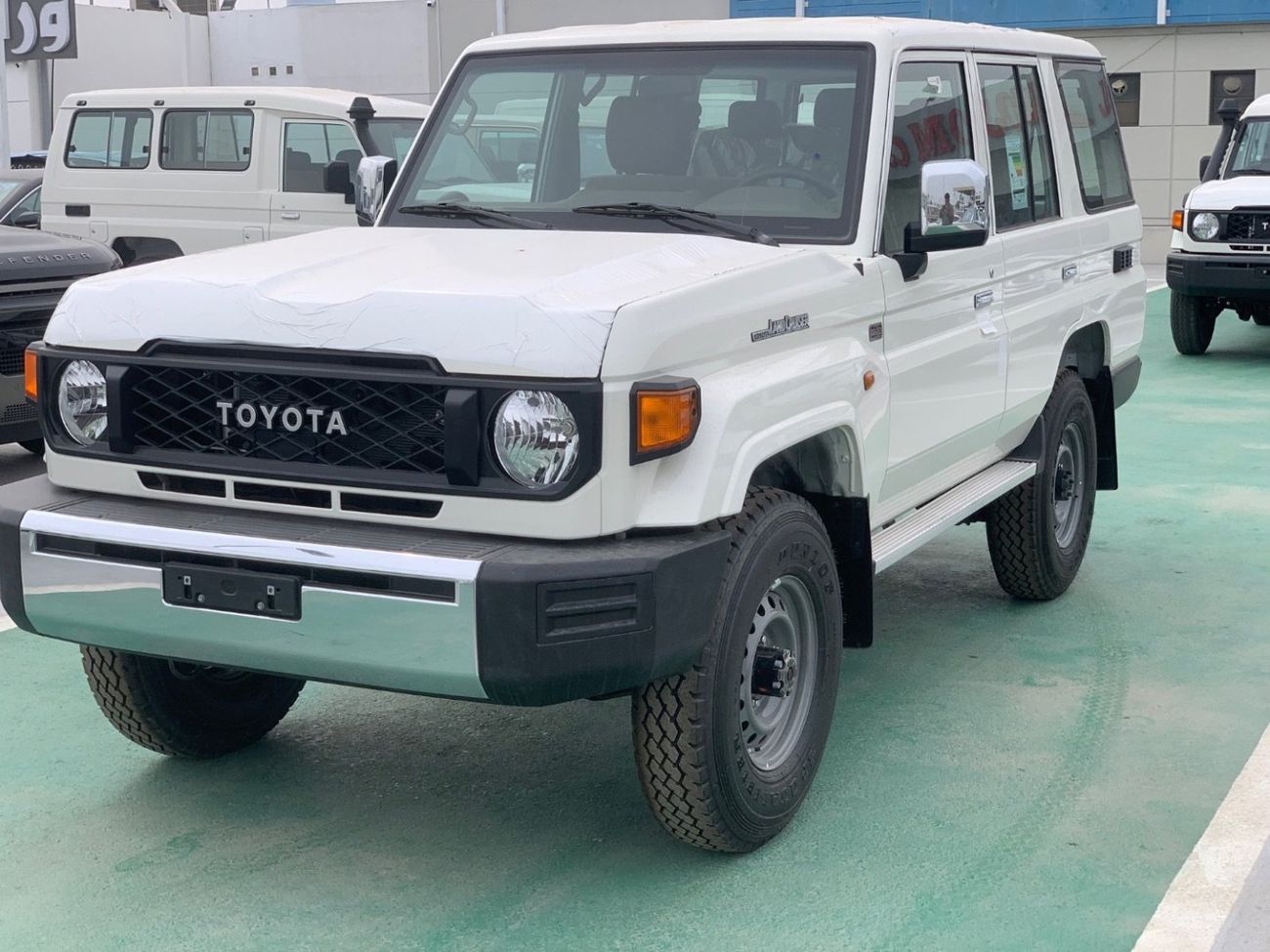 Toyota Land Cruiser 70