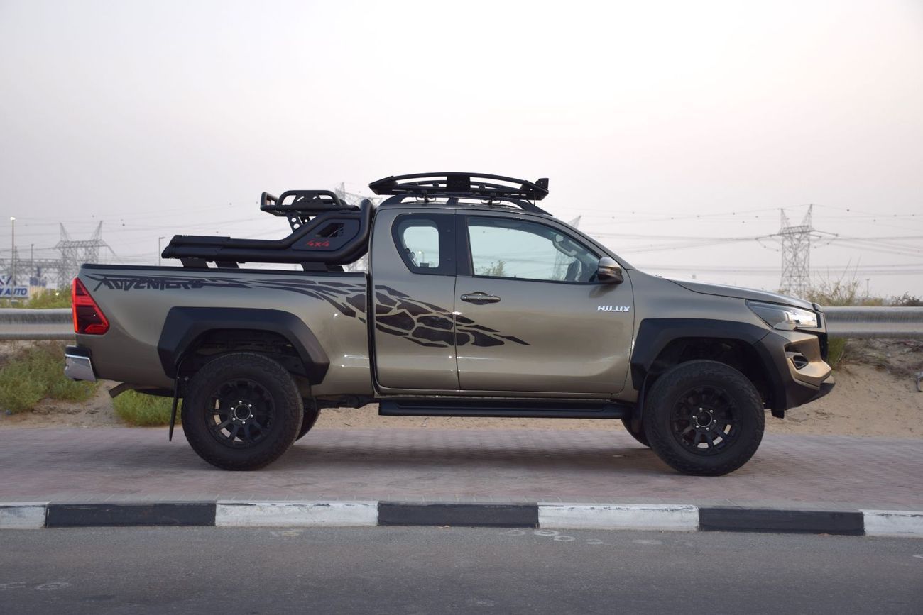 تويوتا هيلوكس S GLX 2.8L 4WD A/T