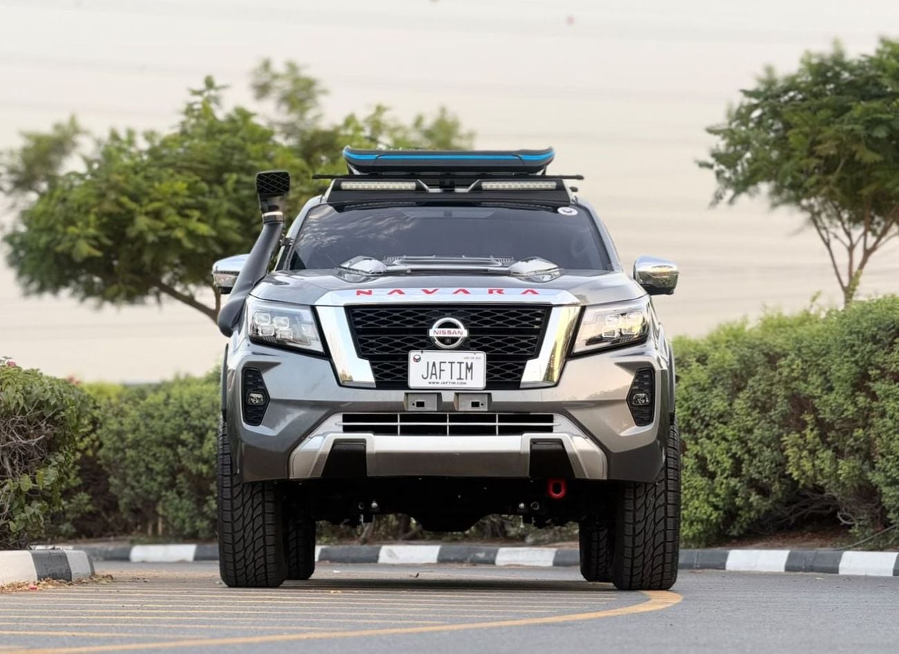 نيسان نافارا FACELIFTED TO 2024 MODEL | RHD | 2.3 DIESEL ENGINE | 4WD