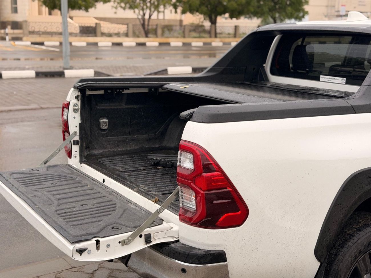Toyota Hilux SR5 export from Australia