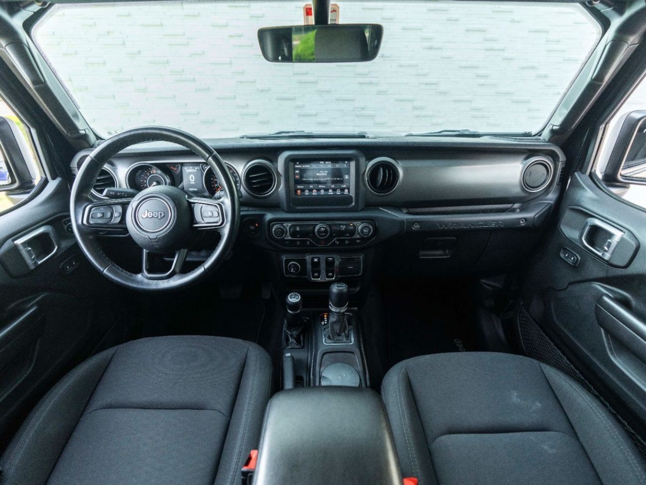 جيب رانجلر Sport 3.6L A/T (4 Seater)