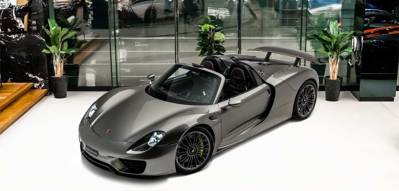 Porsche 918 Spyder 4.6L V8 N/A Engine + eMotor