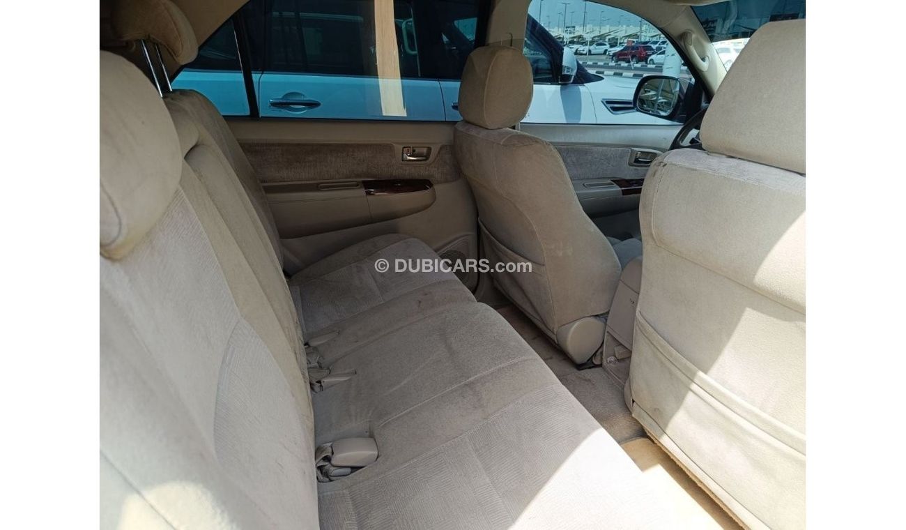 تويوتا فورتونر car in excellent condition with no accidents