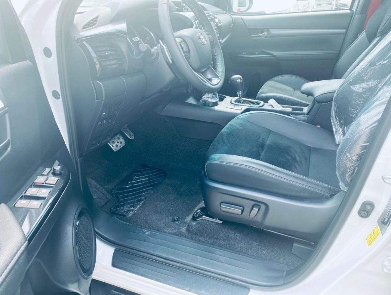 Toyota Hilux HILUX GR SAUDI 2.8L DIESEL