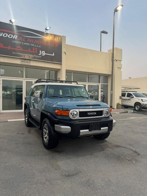 Toyota FJ Cruiser TOYOTA FJ 6V AT GCC 2023