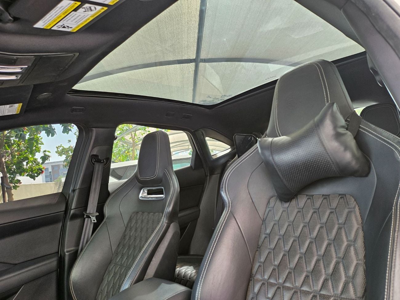 Jaguar E Pace R-Dynamic  P200 2.0L