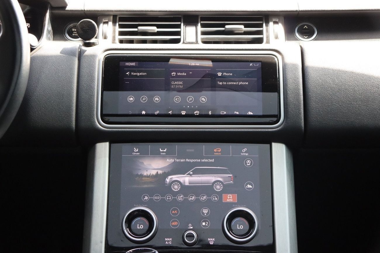 Land Rover Range Rover HSE 3.0L (380 HP) Range Rover SE V6 / 2018 / GCC / Original Paint / Full Service History