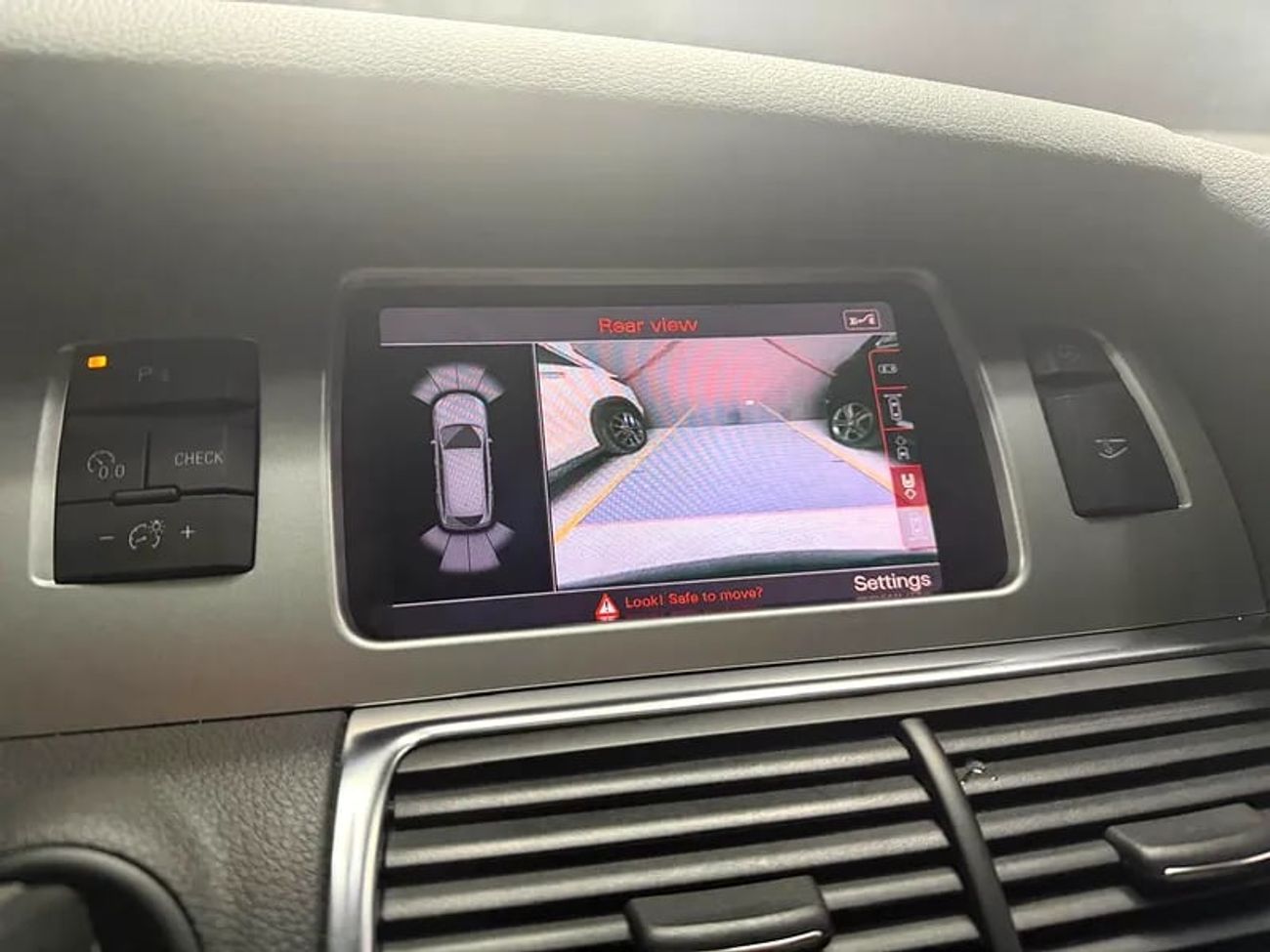 Audi Q7 40 TFSI quattro Design 2.0L