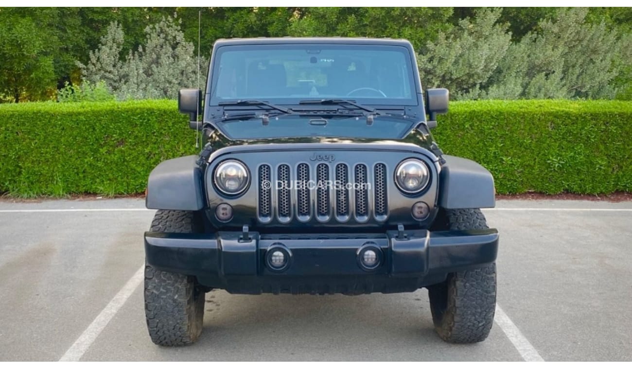 Jeep Wrangler Sahara Coupe