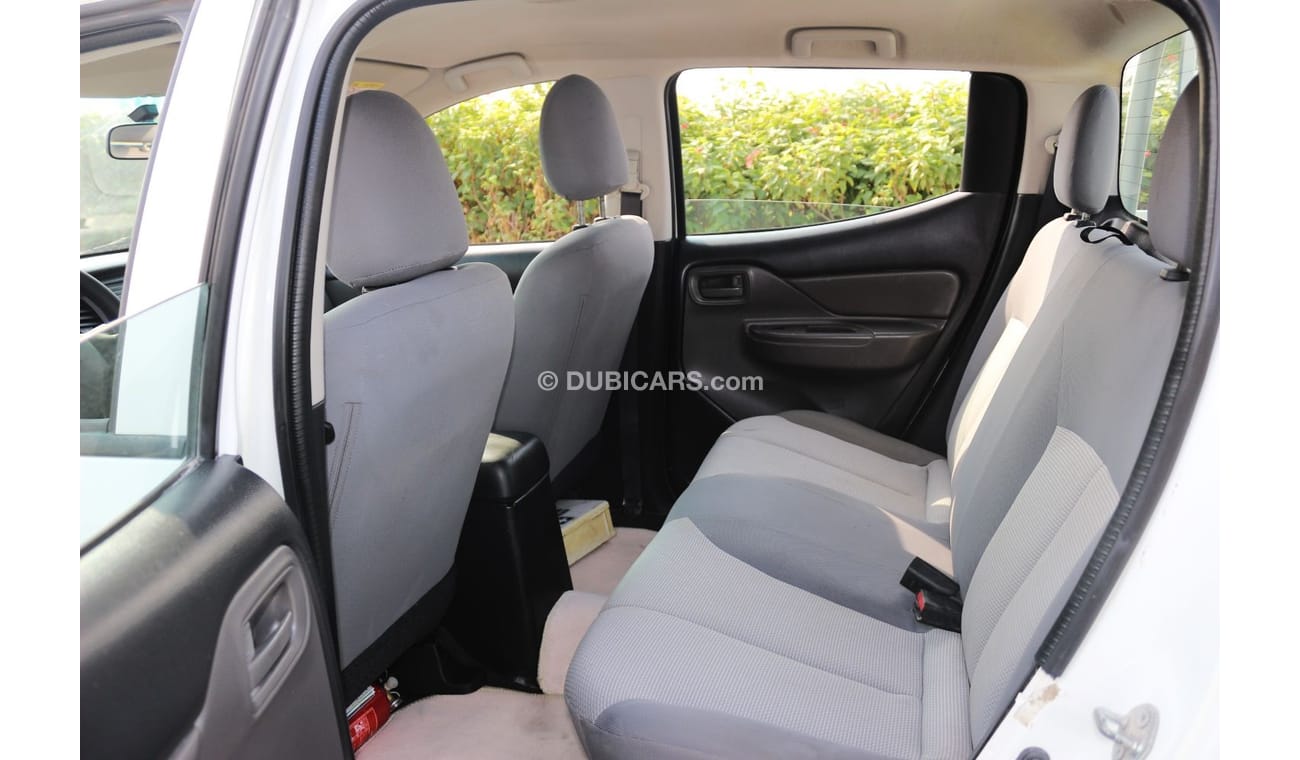 Mitsubishi L200 GLX MITSUBISHI L200 DIESEL 4X4 DOUBLE CAB 2016