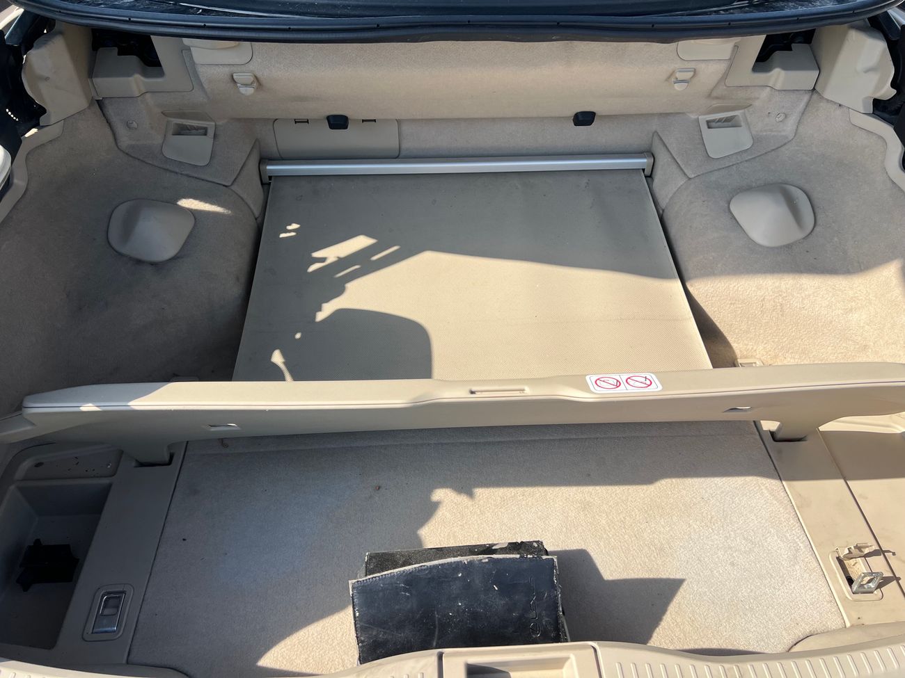 لكزس IS 250C 2010