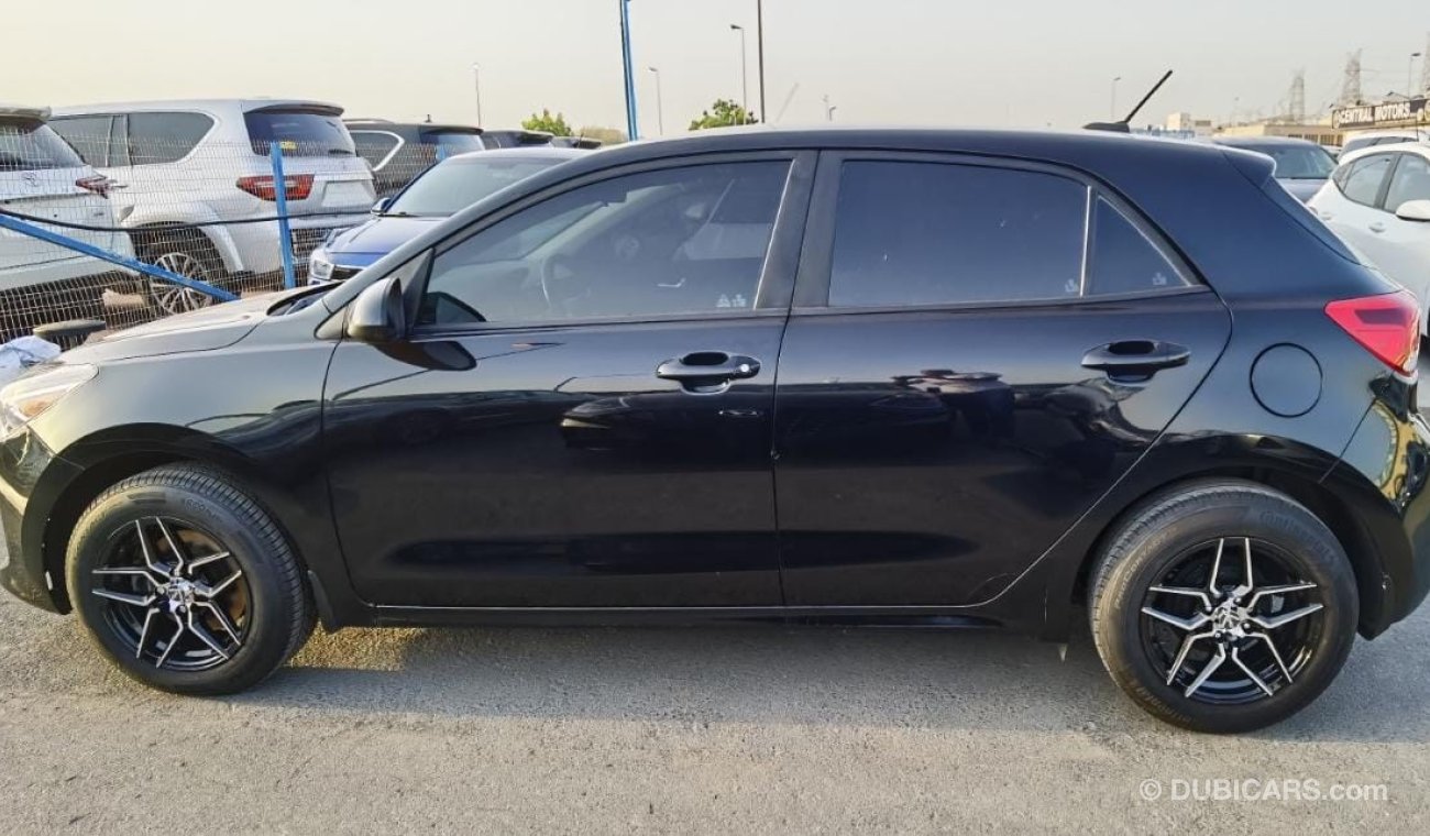 كيا ريو KIA RIO 2020 BLACK