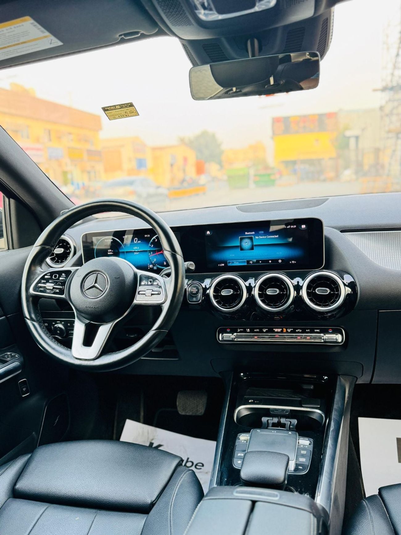 Mercedes Benz GLA250 STD