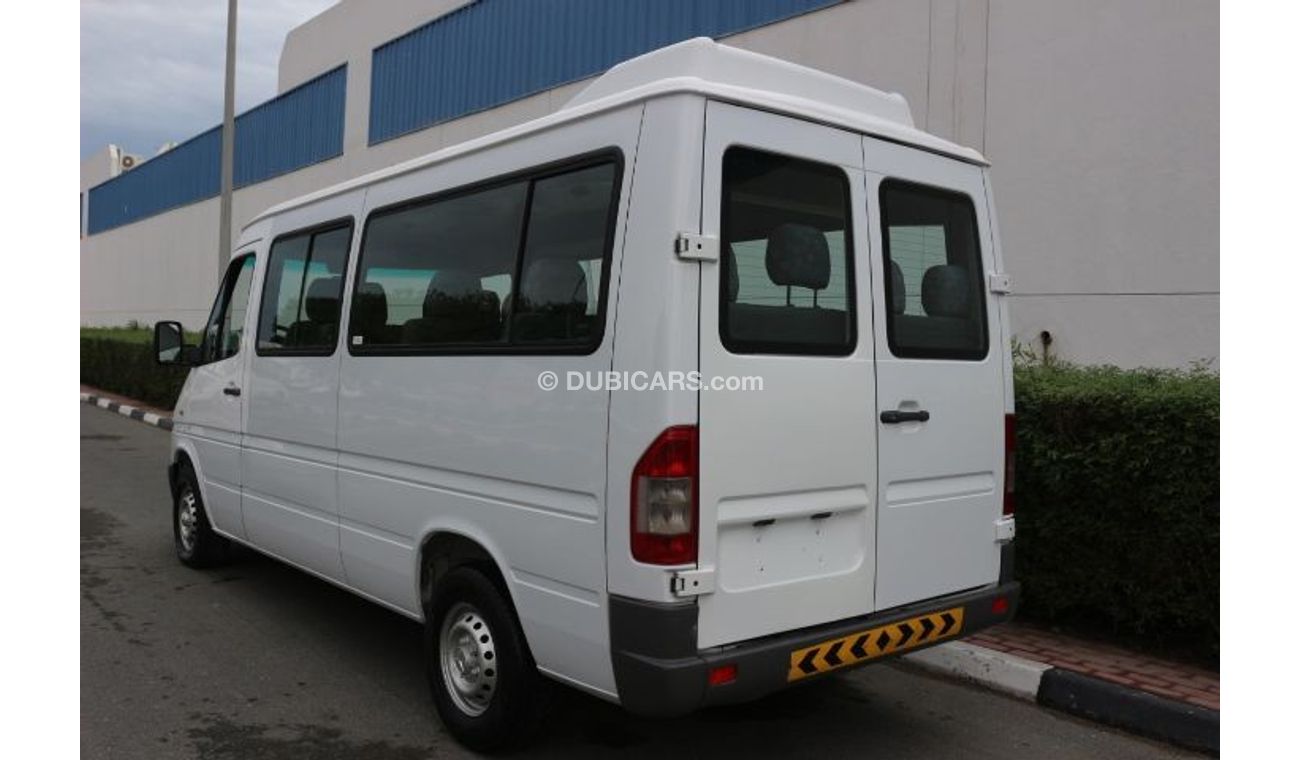 مرسيدس بنز سبرينتر باص مرسيدس سبرينتر 2006 ديزل 16 راكب خليجي