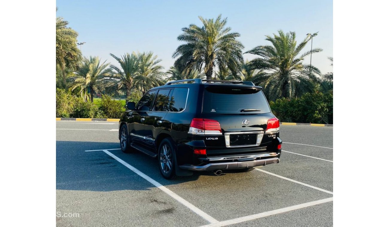 Lexus LX570